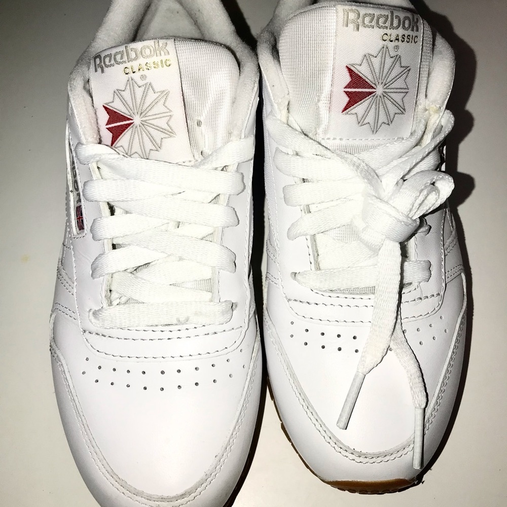 Reebok White sneakers-used